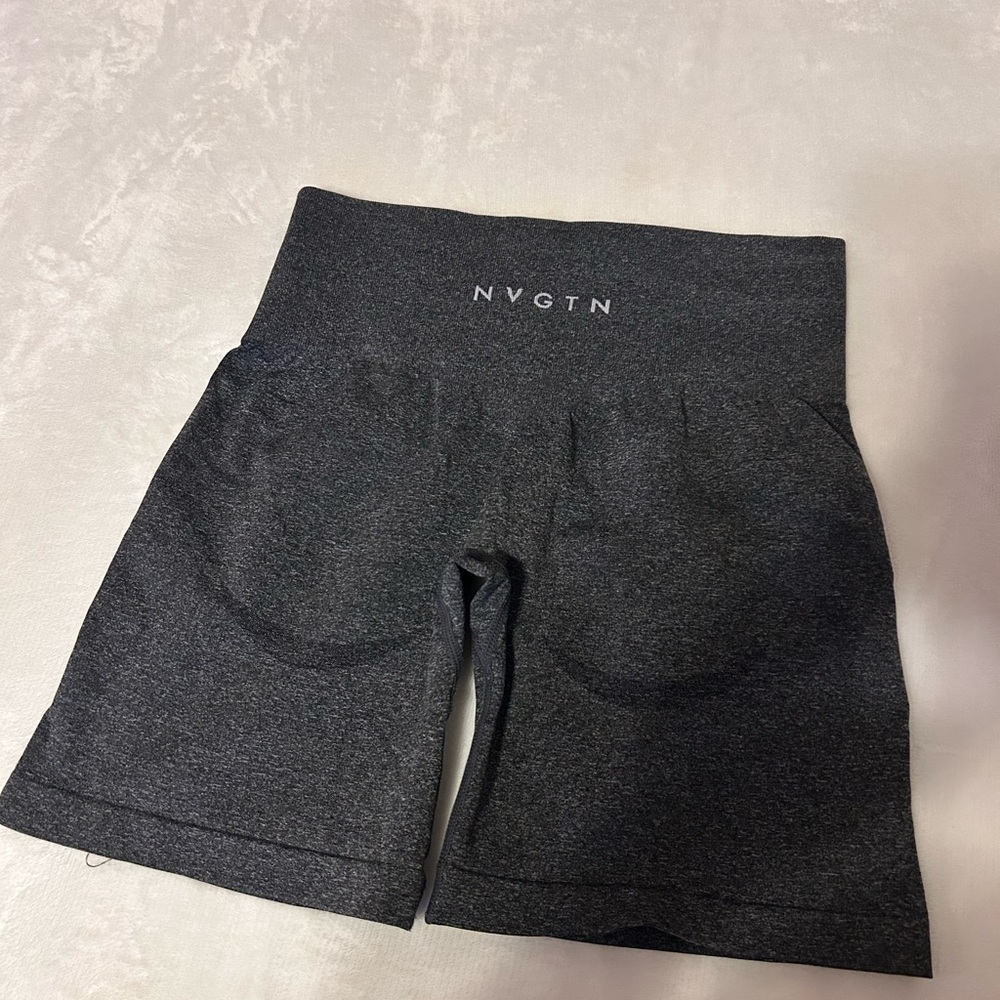 NVGTN Gray Bike Shorts High-Waisted Seamless Design